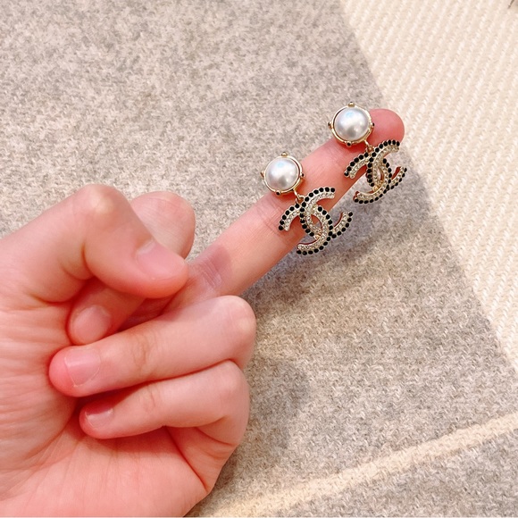 Chanel earrings - Picture 9 of 9